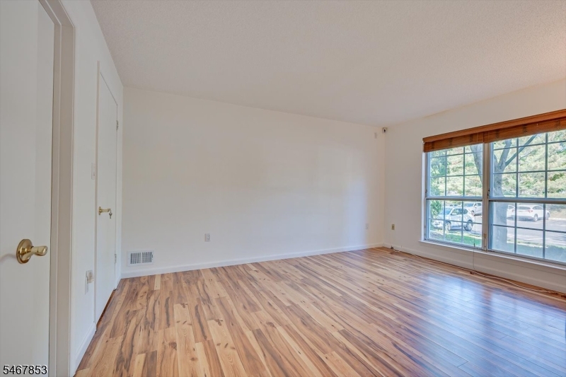 71 Rachel Court Franklin NJ 08823