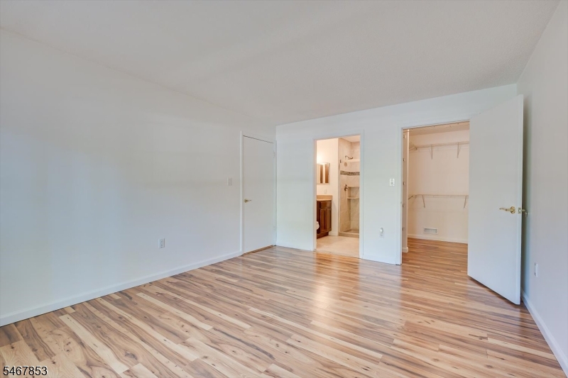 71 Rachel Court Franklin NJ 08823
