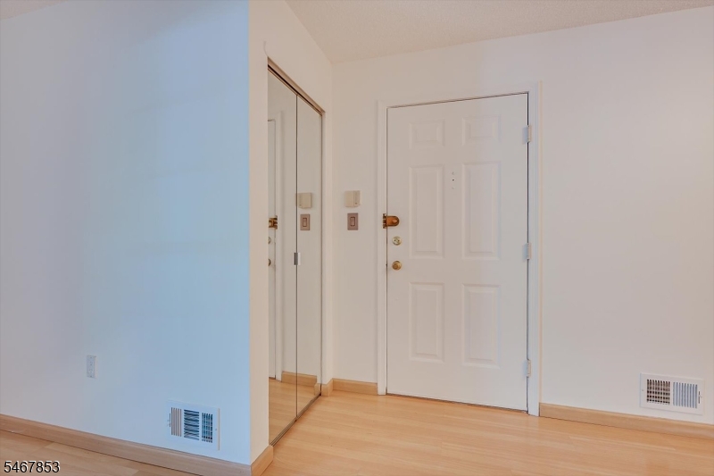 71 Rachel Court Franklin NJ 08823