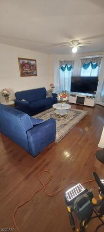 180 N 16th East Orange NJ 07017