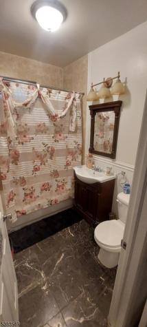 180 N 16th East Orange NJ 07017