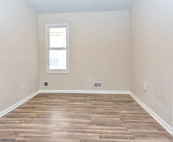 186 N 17th Street East Orange NJ 07017