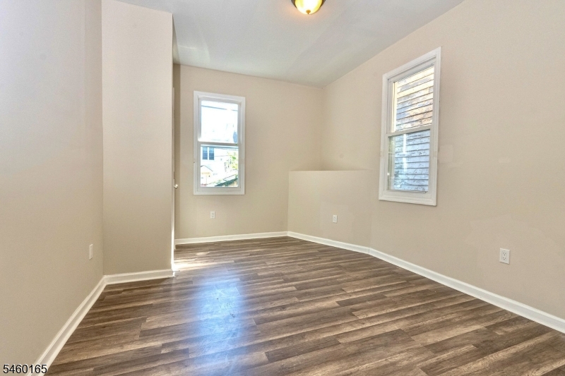 186 N 17th Street East Orange NJ 07017