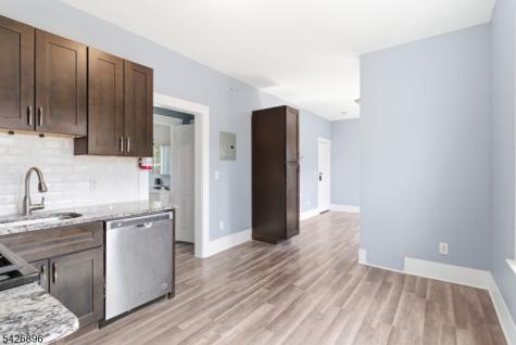 10 Charles Street East Orange NJ 07017