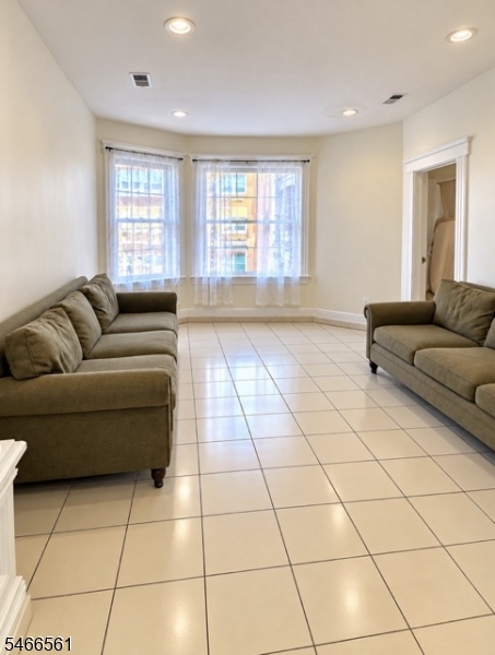 1070 Julia Street Elizabeth NJ 07201