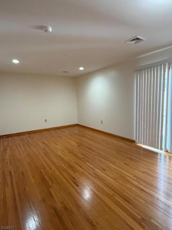 76 Van Buren Street Newark NJ 07105