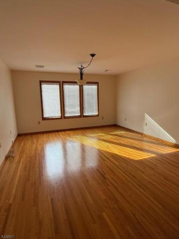 76 Van Buren Street Newark NJ 07105