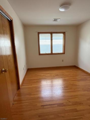 76 Van Buren Street Newark NJ 07105