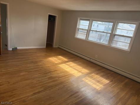 28 Brighton Terrace Irvington NJ 07111