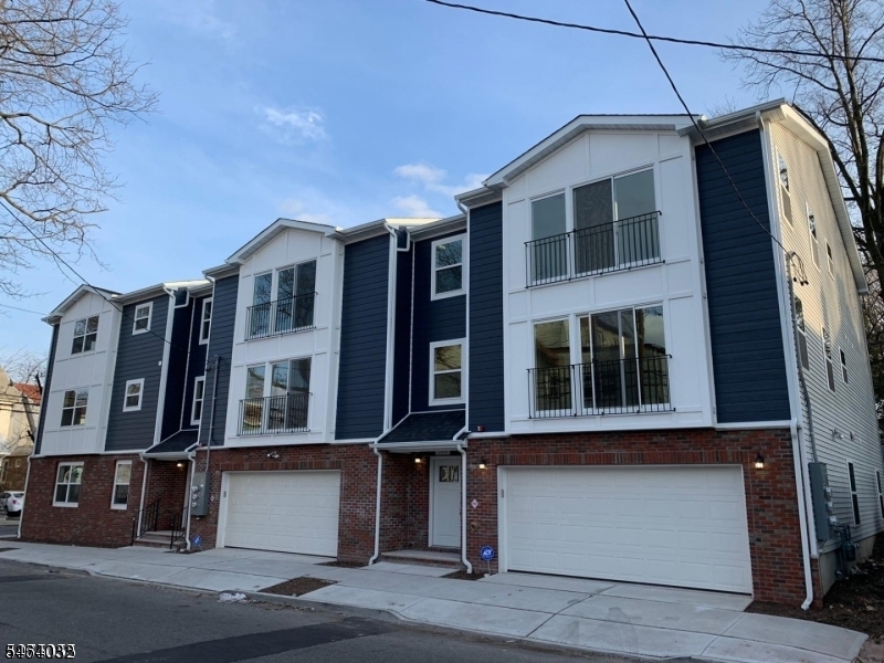 106 Grove Terrace Newark NJ 07106