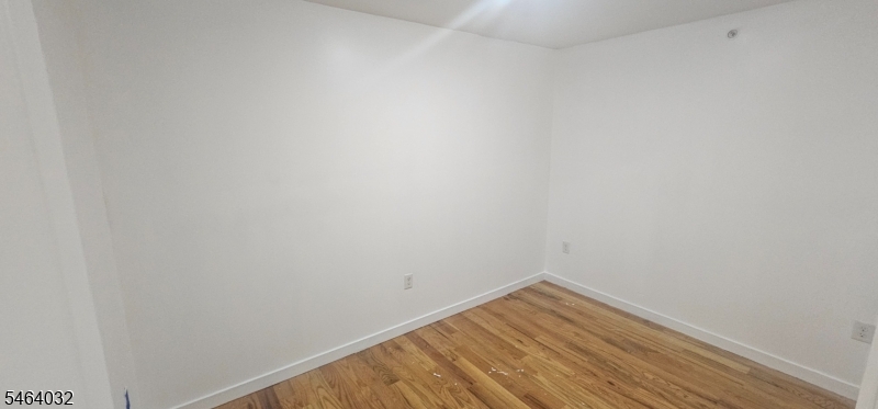 106 Grove Terrace Newark NJ 07106