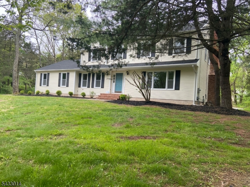 21 Berkshire Court Bedminster NJ 07921