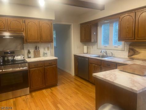 21 Berkshire Court Bedminster NJ 07921
