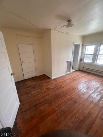 45 Finlay Place Newark NJ 07106