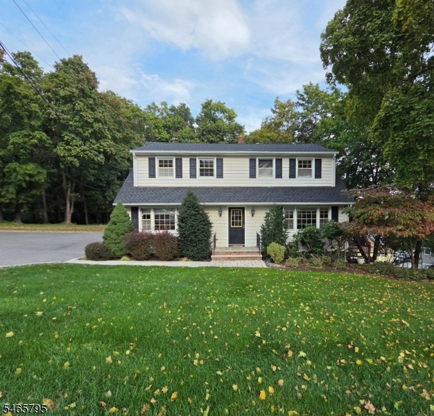 857 Pompton Avenue Cedar Grove NJ 07009