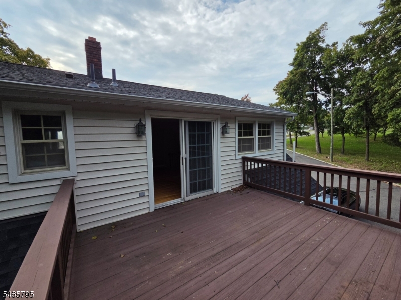 857 Pompton Avenue Cedar Grove NJ 07009