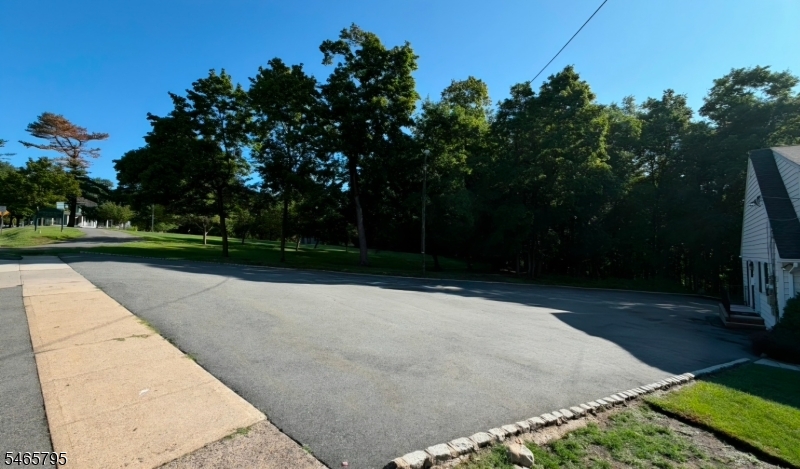 857 Pompton Avenue Cedar Grove NJ 07009