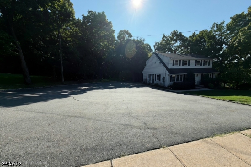 857 Pompton Avenue Cedar Grove NJ 07009