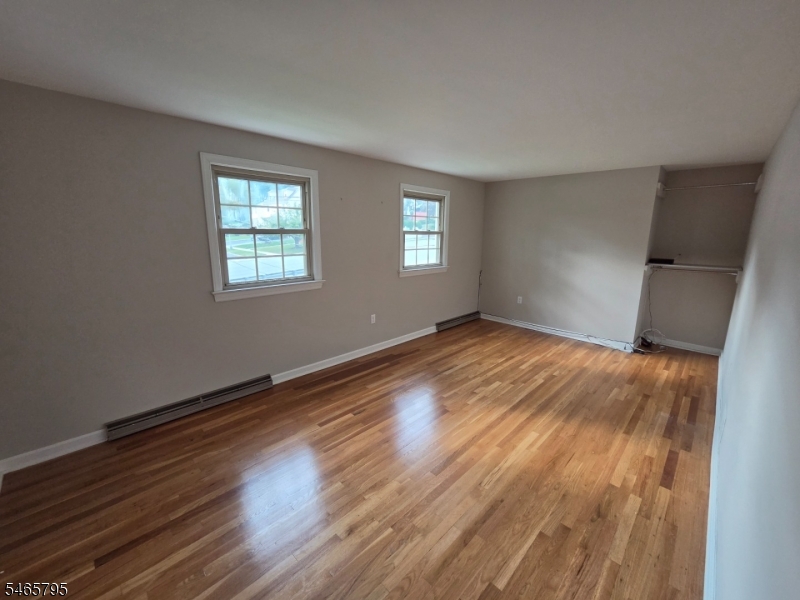857 Pompton Avenue Cedar Grove NJ 07009