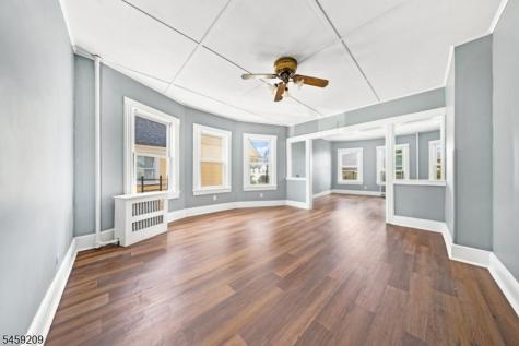 33 Van Houten Place Belleville NJ 07109