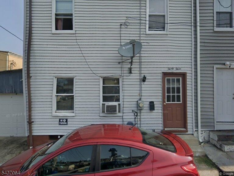 33 Cedar Alley Phillipsburg NJ 08865