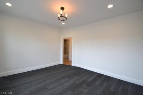 21 Walnut Street Clifton NJ 07013