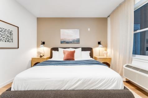 431 Drive Mlk Jr Boulevard East Orange NJ 07018