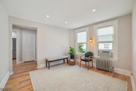 16 Henry Street Bloomfield NJ 07003