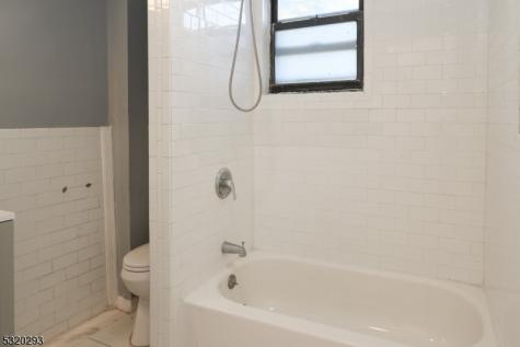 588 Argyle Avenue City Of Orange NJ 07050