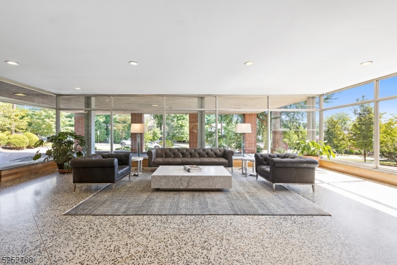 36 Hawthorne Place Montclair NJ 07042