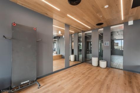 431 Drive Mlk Jr Boulevard East Orange NJ 07018