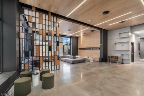 431 Drive Mlk Jr Boulevard East Orange NJ 07018