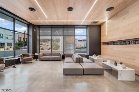 431 Drive Mlk Jr Boulevard East Orange NJ 07018