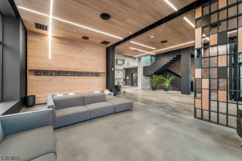 431 Drive Mlk Jr Boulevard East Orange NJ 07018