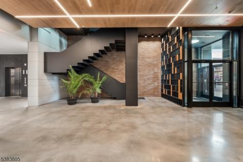 431 Drive Mlk Jr Boulevard East Orange NJ 07018