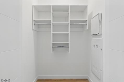 431 Drive Mlk Jr Boulevard East Orange NJ 07018