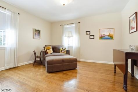61 Western Drive Millburn NJ 07078