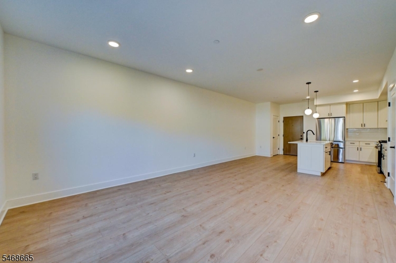 20 Encampment Court 111 Montville NJ 07082