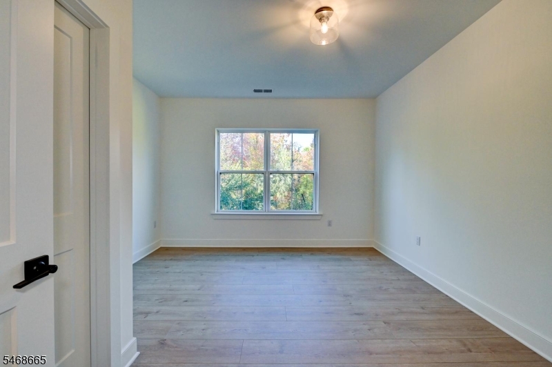 20 Encampment Court 111 Montville NJ 07082