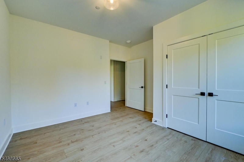 20 Encampment Court 111 Montville NJ 07082