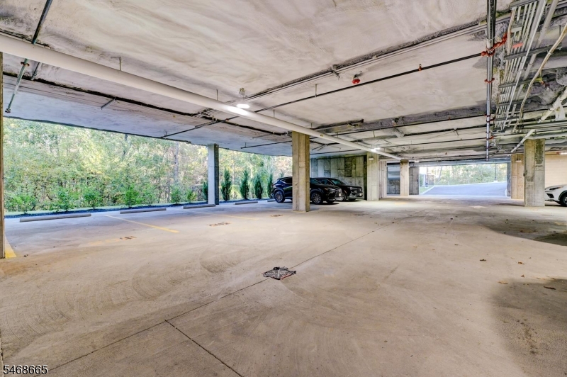 20 Encampment Court 111 Montville NJ 07082