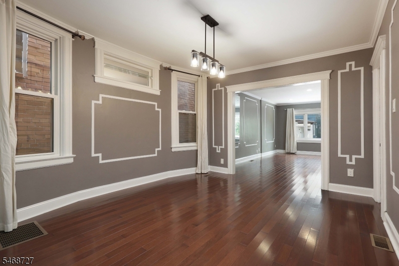 85 West 46th Street Bayonne NJ 07002