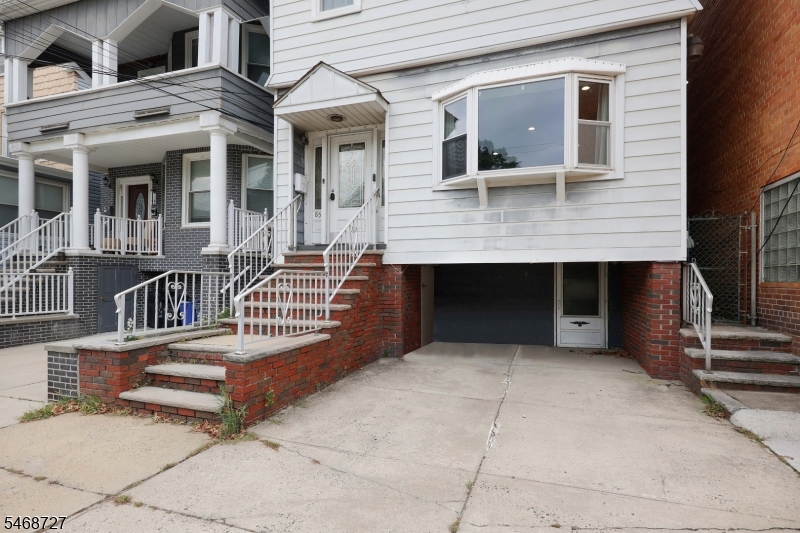 85 West 46th Street Bayonne NJ 07002