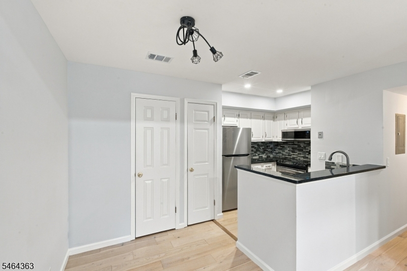 78 Sage Court Bedminster NJ 07921