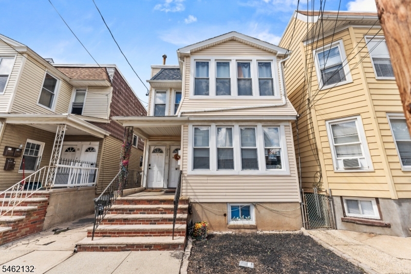 223 Devon Street Kearny NJ 07032