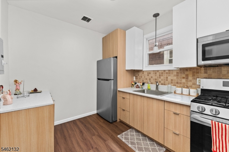 223 Devon Street Kearny NJ 07032