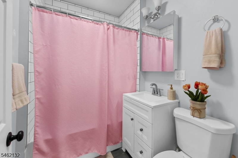 223 Devon Street Kearny NJ 07032