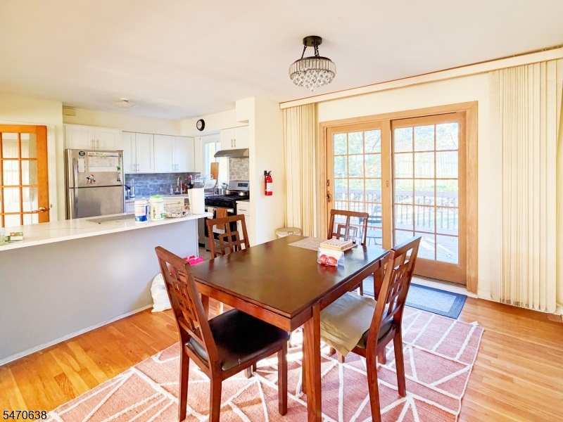 22 W Mcclellan Avenue Livingston NJ 07039
