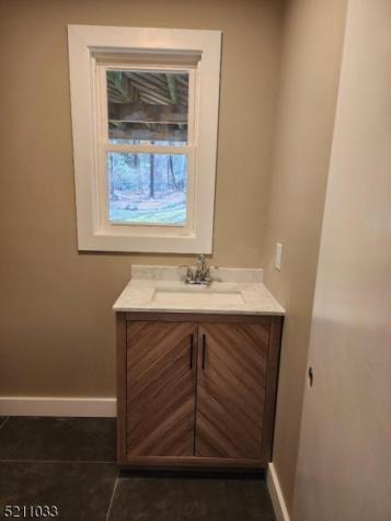 316 Stonetown Road Ringwood NJ 07456