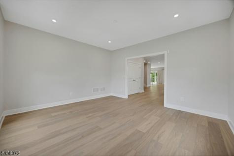 4 Dirlam Drive Florham Park NJ 07932